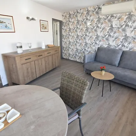Apartament Rnet - La Palmera Roses
